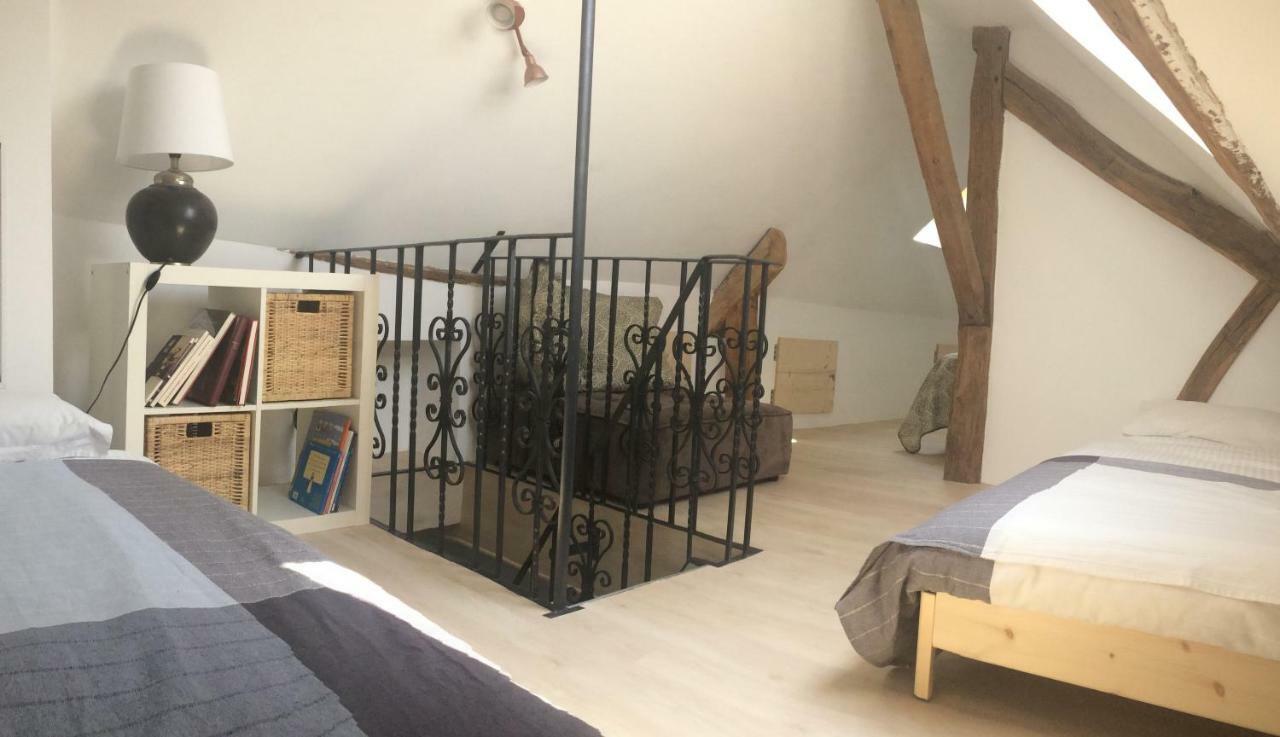 Au Coeur De Nuits Panzió Kültér fotó